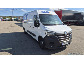 Box van RENAULT Master 2.3