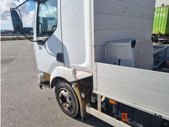 Dropside/ Flatbed truck 2003 lastebil RENAULT 180.08 (Rep objekt): picture 3 Dropside/ Flatbed truck 2003 lastebil RENAULT 180.08 (Rep objekt): picture 3