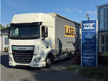 Curtainsider truck DAF XF 440