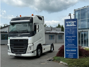 Tractor unit VOLVO FH 460