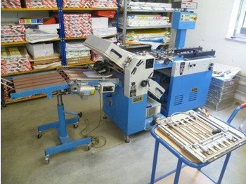 Folding machine