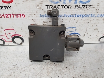 Hydraulic valve CLAAS