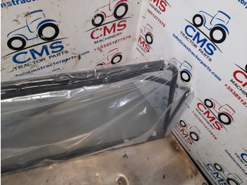 Window and parts Ford 10, 600, Tw Ser 5610, Tw20 Q Cab Rear Window Kit Complete D6nn94422a12h: picture 3