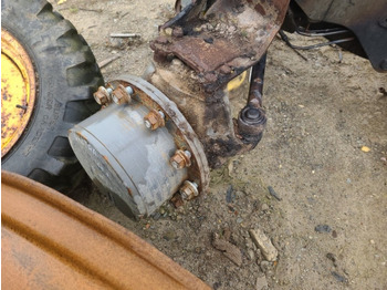 Front axle VALTRA