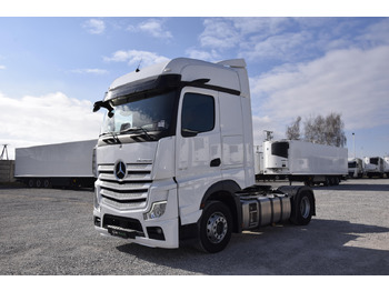 Tractor unit MERCEDES-BENZ Actros 1845