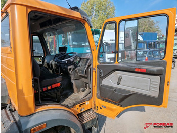 Cab MERCEDES SK - SMALL - RIGHT HAND DRIVE: picture 5