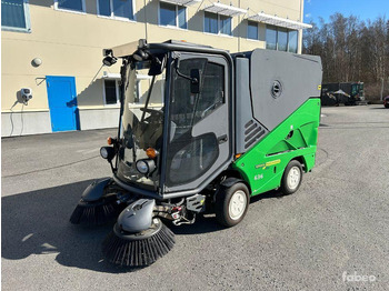 Road sweeper