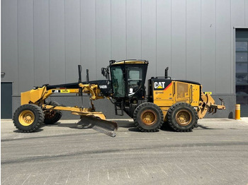 Grader CATERPILLAR 140M
