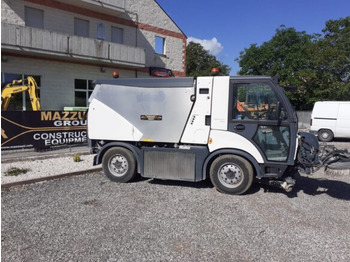 Road sweeper HAKO