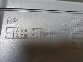 Spare parts for Truck MERCEDES-BENZ Mercedes-Benz Actros MP4 EURO6 emission, cab spoilers, cab deflectors set 9607900144, 9607900244, 9607902265, 9607906865, 9607900544, 96079005449135, 9607905665, 9607900365, 9618850053, 9618850253, 96: picture 4 Spare parts for Truck MERCEDES-BENZ Mercedes-Benz Actros MP4 EURO6 emission, cab spoilers, cab deflectors set 9607900144, 9607900244, 9607902265, 9607906865, 9607900544, 96079005449135, 9607905665, 9607900365, 9618850053, 9618850253, 96: picture 4