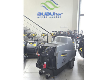 Pressure washer