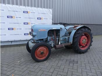 Farm tractor Eicher ES202 Puma: picture 1