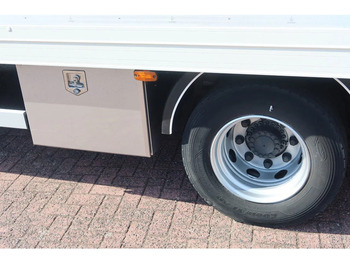 Box truck DAF LF 210 FA Bakwagen + Dhollandia 2000 kg klep extra accu set, 3x bindrail + stang.: picture 5