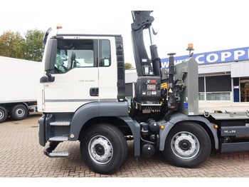 Crane truck MAN TGS 35.360 Kraanwagen + oprijwagen Hiab 228 E3: picture 3 Crane truck MAN TGS 35.360 Kraanwagen + oprijwagen Hiab 228 E3: picture 3
