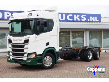 Cab chassis truck SCANIA R 500