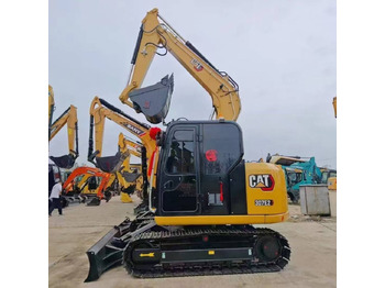 Mini excavator CATERPILLAR 307E2