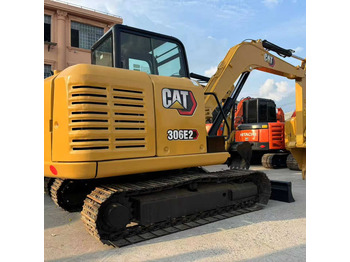 Excavator CATERPILLAR 305.5E2
