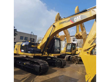 Crawler excavator CATERPILLAR 320B