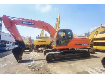 Crawler excavator second hand excavator used machinery equipment Doosan dx225 used excavators in stock for sale: picture 2