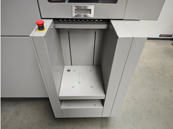 Paper cutting machine Horizon HT-30 | 2005 | 1.65 Mio: picture 2 Paper cutting machine Horizon HT-30 | 2005 | 1.65 Mio: picture 2