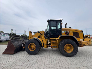 Wheel loader CATERPILLAR 938M