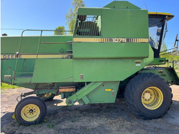 Combine harvester John Deere 1075: picture 2