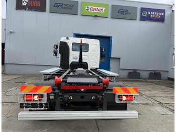 New Hook lift truck Renault D16: picture 5