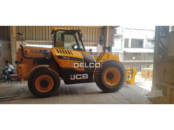 New Telescopic handler JCB 540-70: picture 5
