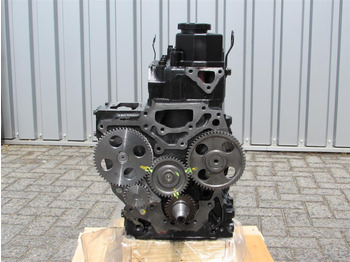 Engine MITSUBISHI