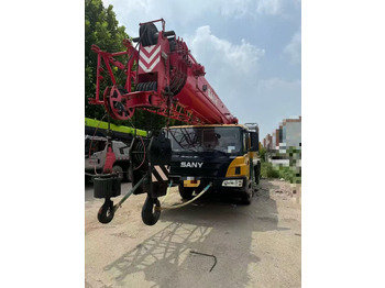 Mobile crane SANY