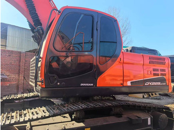 Crawler excavator DOOSAN DX225LC