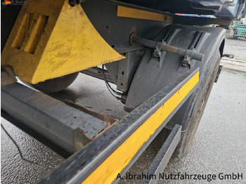 Container transporter/ Swap body trailer Kögel AW18: picture 5