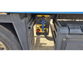 Refrigerator semi-trailer Schmitz SKO24 Carrier Vector 1550 reparierter Schaden Stütze links: picture 2 Refrigerator semi-trailer Schmitz SKO24 Carrier Vector 1550 reparierter Schaden Stütze links: picture 2