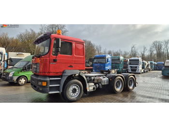 Tractor unit MAN 26.464