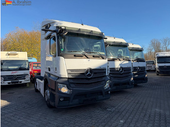 Tractor unit MERCEDES-BENZ Actros 1846