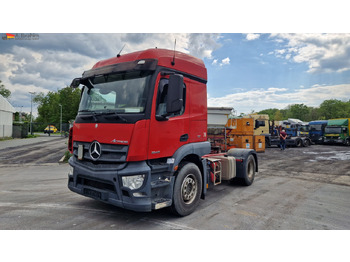 Tractor unit MERCEDES-BENZ
