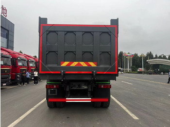 Tipper Howo G7W 6X4 Dump Truck: picture 5
