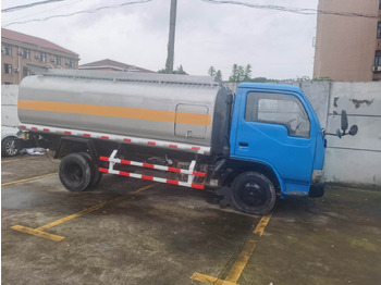 Tank truck DONGFENG
