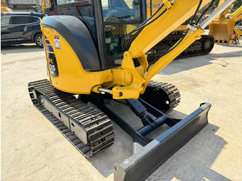 Mini excavator KOMATSU PC35MR: picture 5