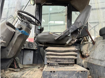 Wheel loader KOMATSU WA380Z-6: picture 3