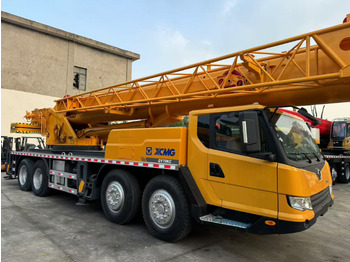 Mobile crane XCMG QY70K: picture 3
