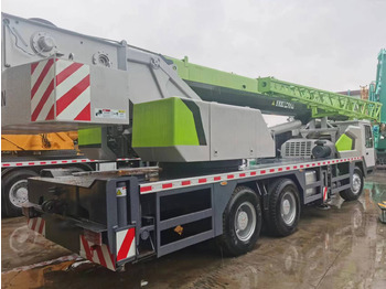 Mobile crane ZOOMLION ZTC251V: picture 2