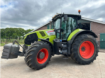 Farm tractor CLAAS Axion 850