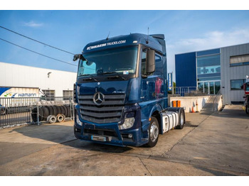 Tractor unit MERCEDES-BENZ Actros 1846