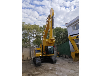 Crawler excavator CATERPILLAR 320GC: picture 3