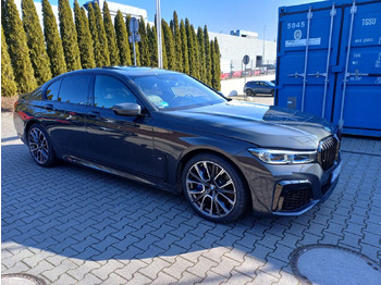 Sedan BMW