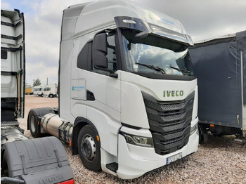 Tractor unit IVECO S-WAY