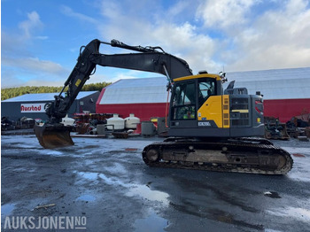 Excavator VOLVO ECR235EL