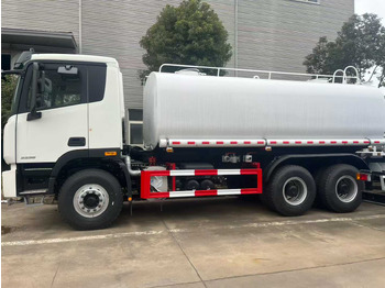 Tank truck DONGFENG
