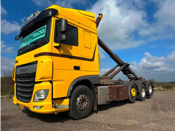 Hook lift truck DAF XF 530